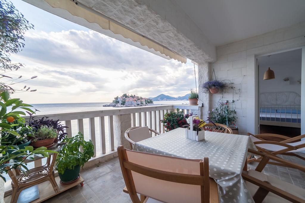 Beachfront First Line View Sveti Stefan Εξωτερικό φωτογραφία